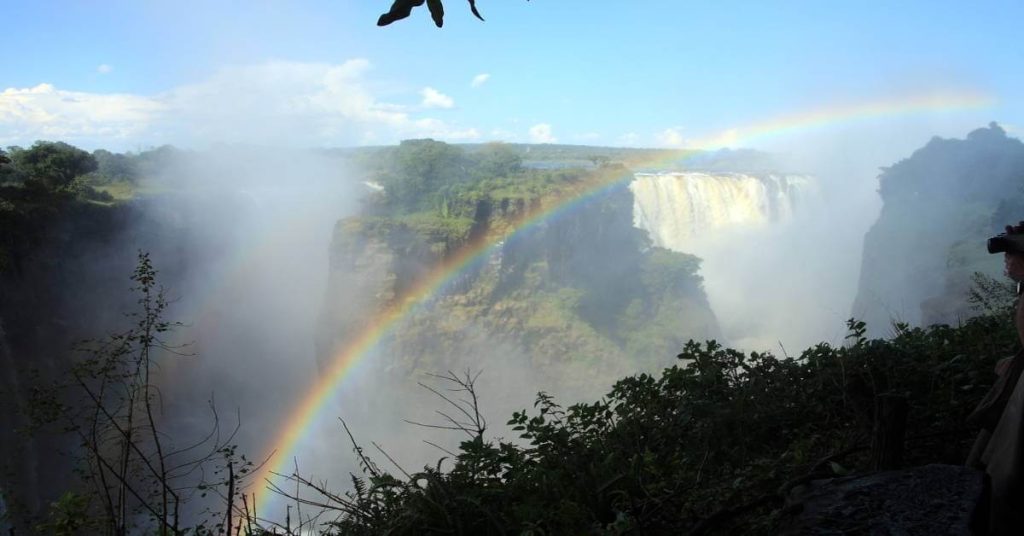 How Can I Save Money On My Trip To Victoria Falls?