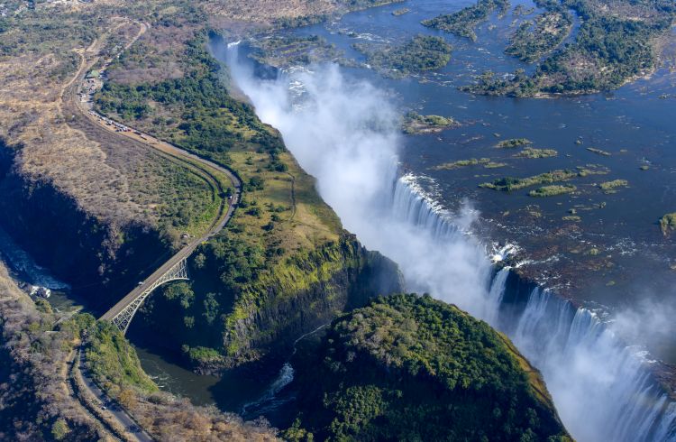 Is It Safe To Travel To Victoria Falls?