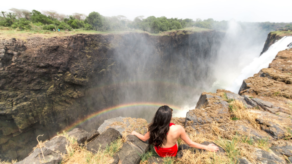 What Are The Best Places To Take Photos Of Victoria Falls Up Close?