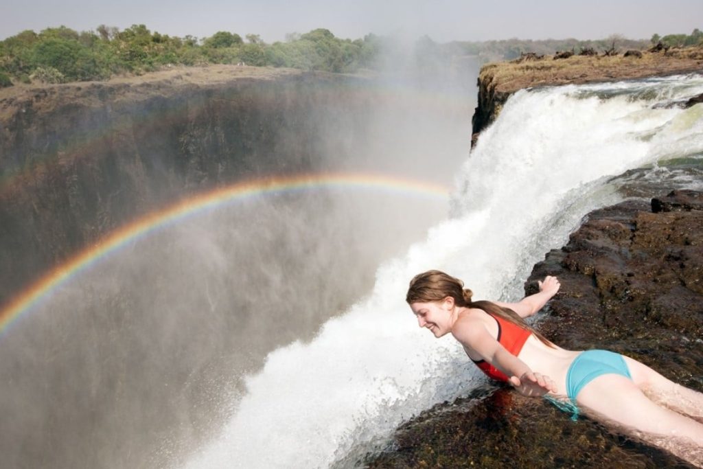What Are The Best Ways To Avoid Scams In Victoria Falls?